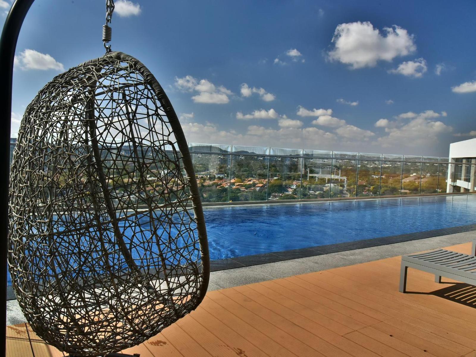 Menlyn Maine Luxury Rentals Pretoria Exterior foto