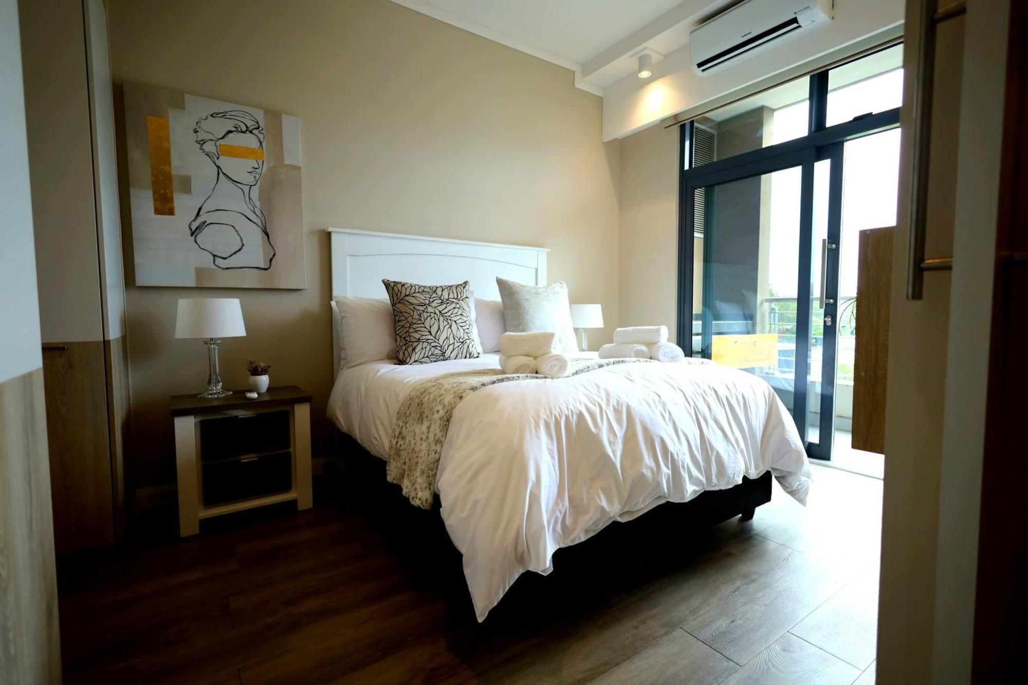 Menlyn Maine Luxury Rentals Pretoria Exterior foto