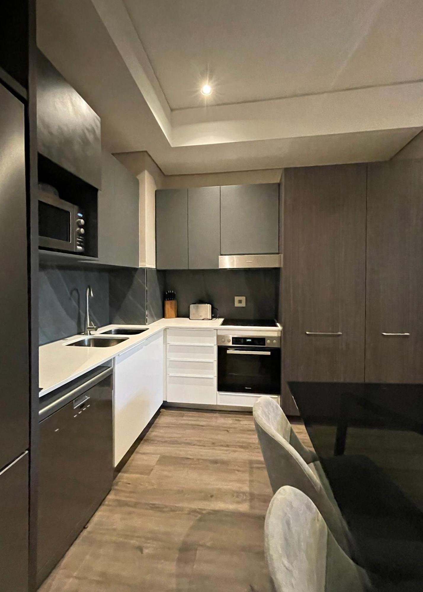 Menlyn Maine Luxury Rentals Pretoria Exterior foto