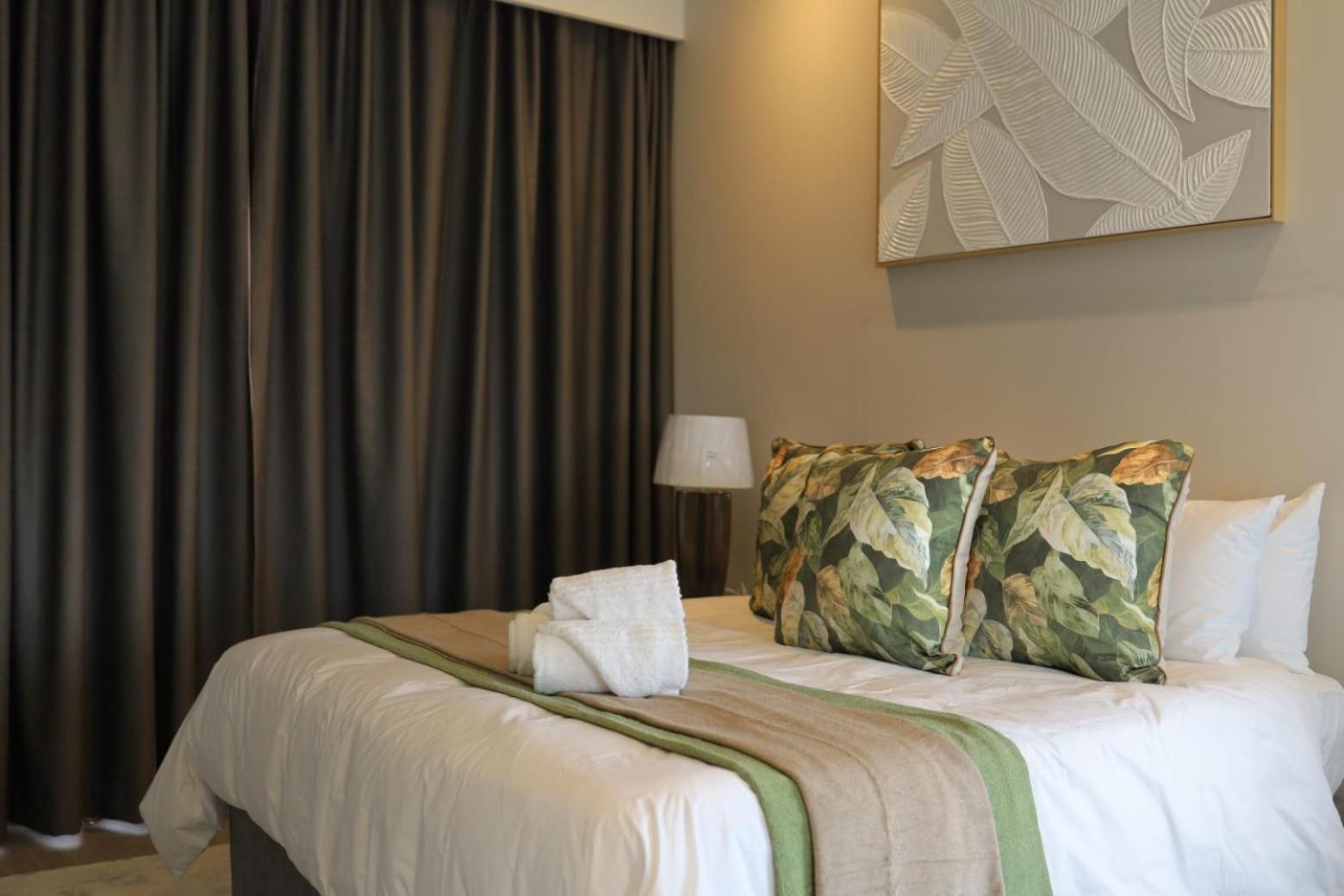 Menlyn Maine Luxury Rentals Pretoria Exterior foto