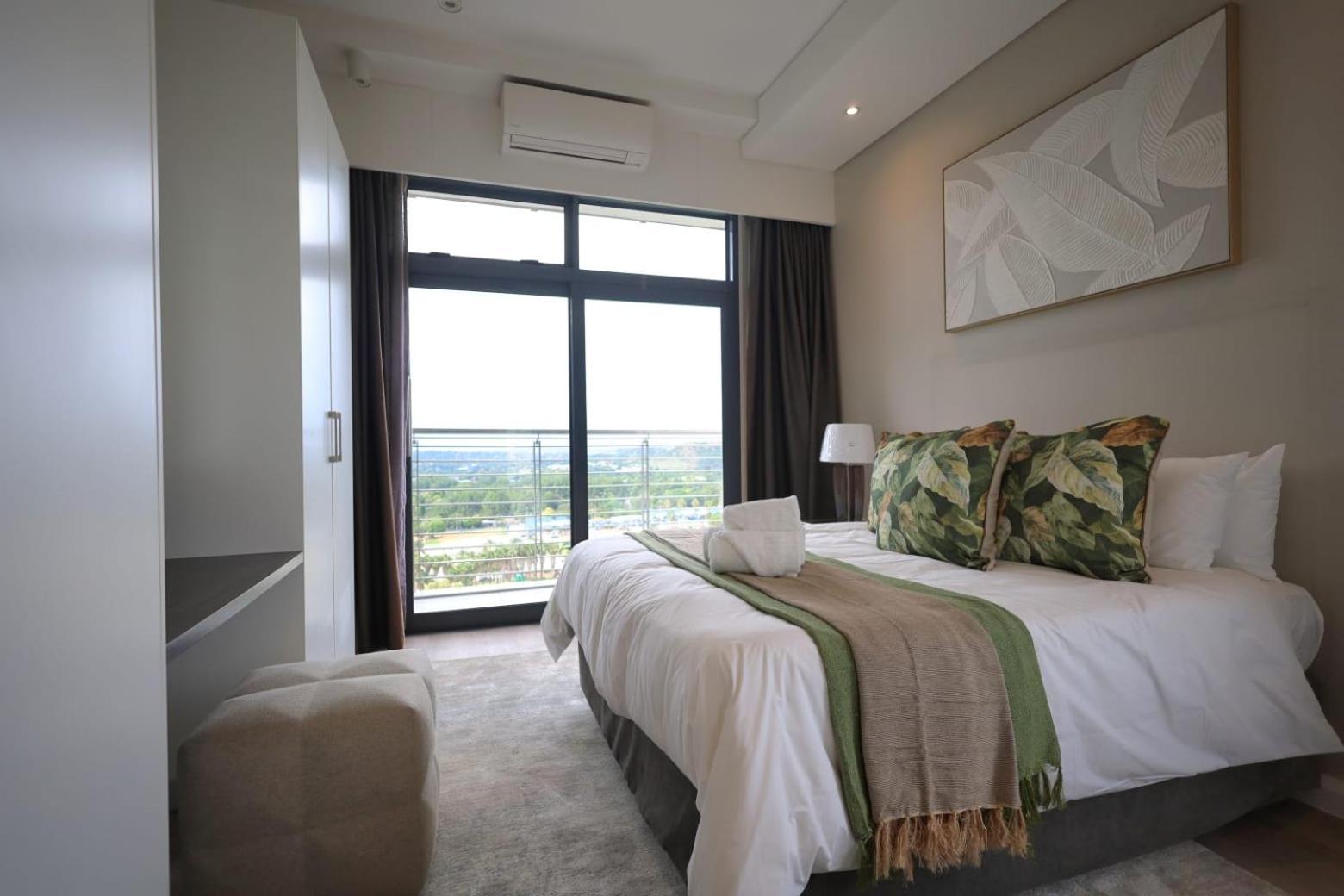 Menlyn Maine Luxury Rentals Pretoria Exterior foto